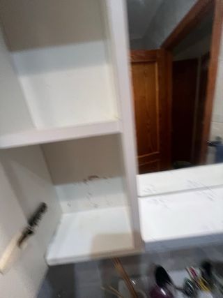 Mueble de baño con espejo