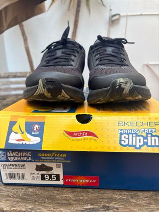 Skechers Go Run 43 Negro