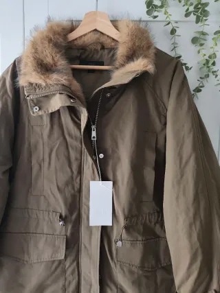 Abrigo Zara acolchado