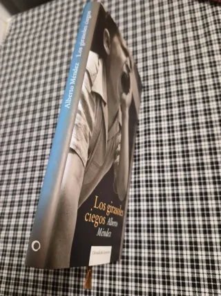 LOS GIRASOLES CIEGOS