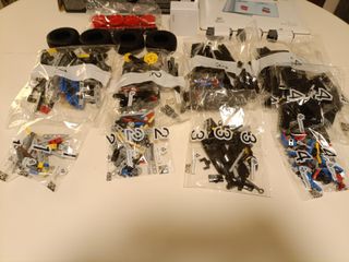 LEGO Technic Audi RS Q e-tron 42160