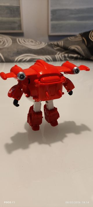Super Wings Jett Supercargado Transformable