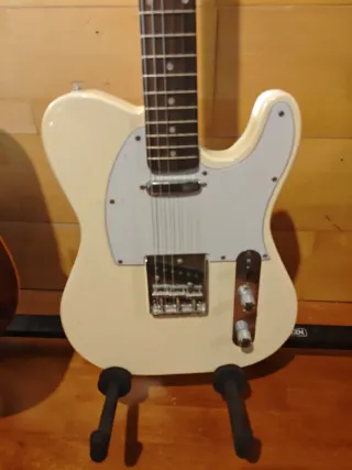 Guitarra Eléctrica McGrey Blanca