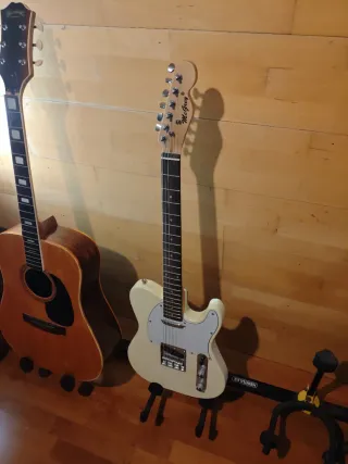 Guitarra Eléctrica McGrey Blanca