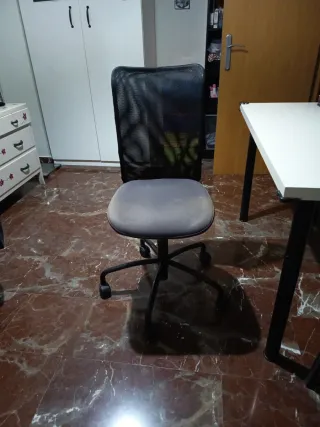 Mesa y Silla Escritorio