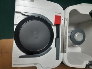 Nevera portátil con ruedas y accesorios(bateria no