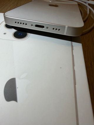 iPhone 13 128GB Blanco