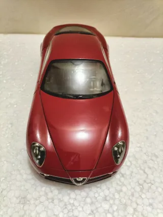 Alfa Romeo 8C Motorama no Bburago 1/24