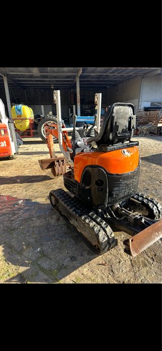 Mini Excavadora Kubota U10-3 (2009)