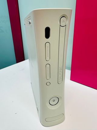 Consola Xbox 360 (sin Mando)