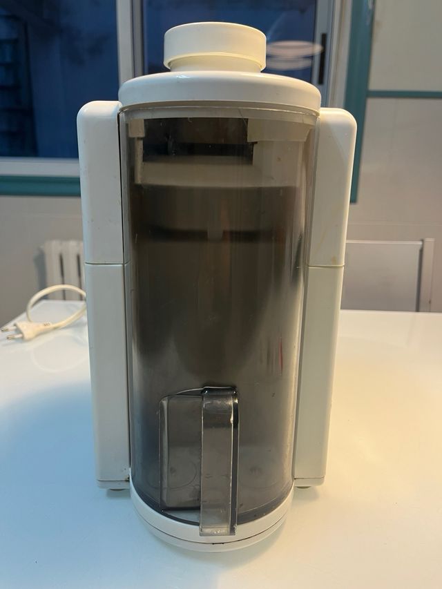 Licuadora Exprimidor Ufesa LC-7631