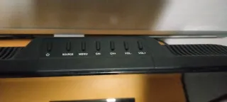 Televisor Nevir para autocaravana