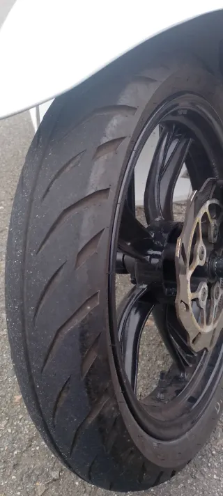 Peugeot Tweet 125i Blanca