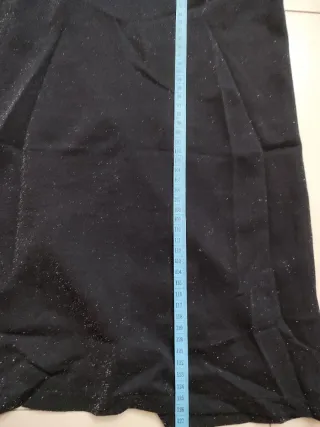 Vestido negro con brillo plateado