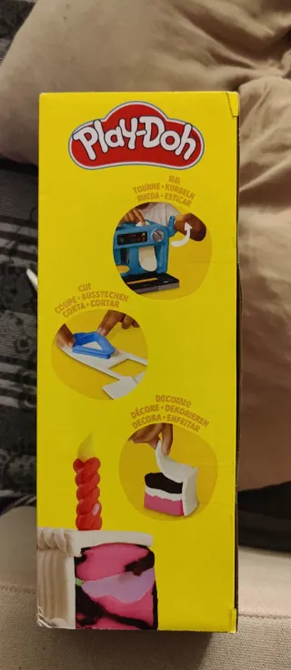 Play-Doh Super Slice Cake Playset