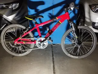 Bicicleta Rockrider ST900 20"