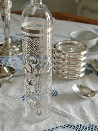 Bottiglia vintage vetro ed argento decorata