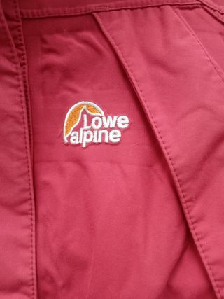 CAZADORA LOWE ALPINE