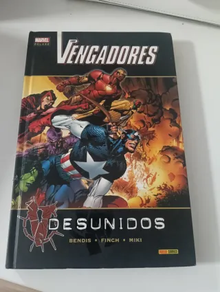 Vengadores Desunidos-Marvel Deluxe