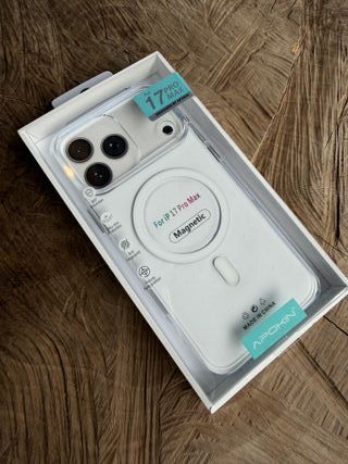 Capa MagSafe para iPhone 17 Pro Max - Transparente