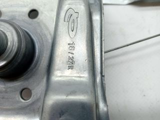 ELEVALUNAS TRASERO DERECHO DACIA SANDERO (4)