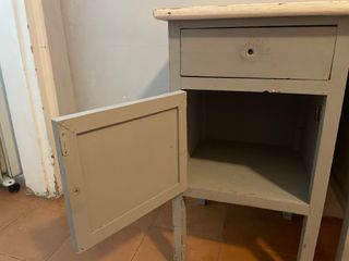 Mesitas de noche para restaurar