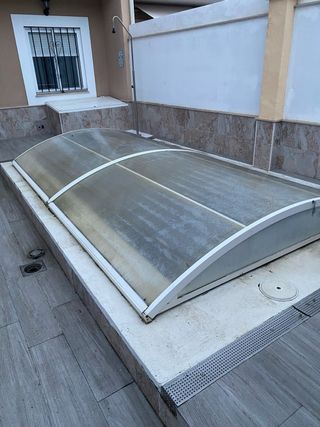 Cubierta Piscina Aluminio y Plástico