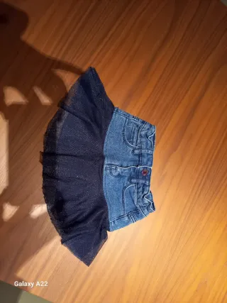 Falda vaquera Desigual niña, talla 3/4 años