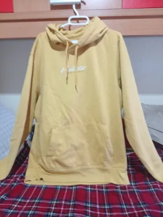 Sudadera Hollister amarilla básica