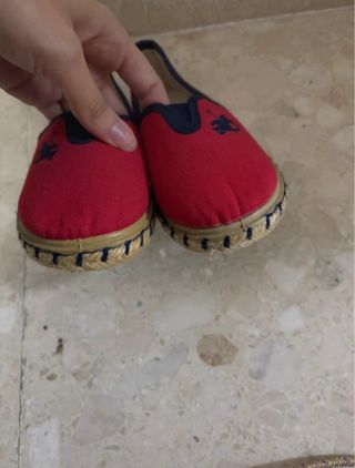 Zapatos niño rojos