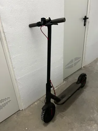 Patinete Eléctrico Negro