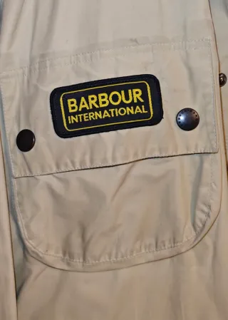 Chaqueta Barbour impermeable