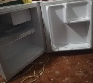 Nevera Hisense RR55D4AW1 Blanca