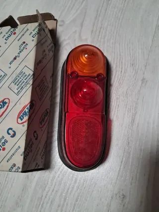 RENAULT 4F. TULIPA TRASERA IZQUIERDA.