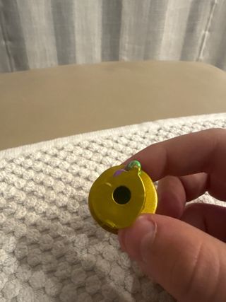 Superthings Figura Dorada