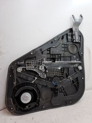 ELEVALUNAS TRASERO DERECHO KIA SPORTAGE (3)