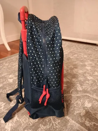 Mochila escolar con ruedas