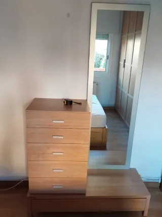 Dormitorio completo madera