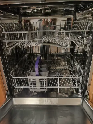 Lavavajillas Beko DFN05321X