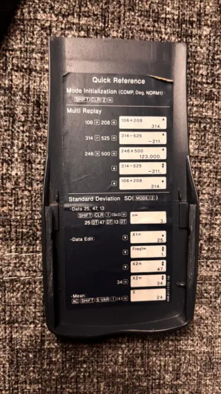 Calculadora Científica Casio fx-82MS