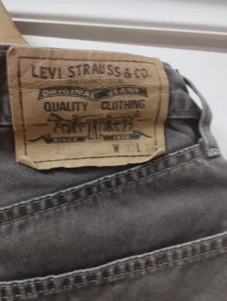 Bermudas Levis Hombre Marrones. W32 L34