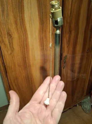 Pie de lámpara vintage metal