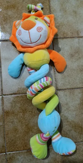 Peluche musical bebe león espiral
