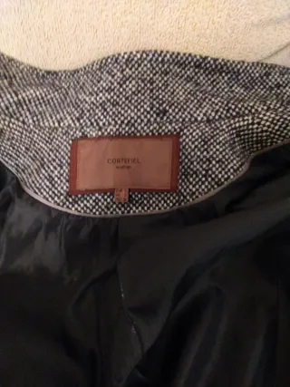 Abrigo corto gris mujer