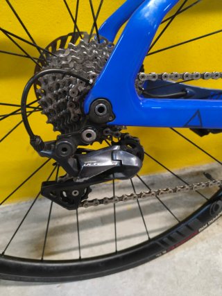 Bicicleta de carretera Fuji Transonic 2.3 Carbono