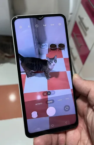 Samsung Galaxy A13 Blanco + Protector Pantalla