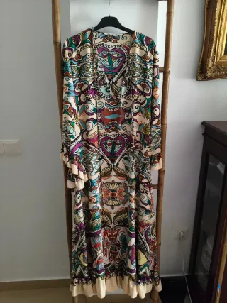 Vestido Zara Estampado Midi