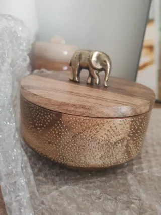 Caja redonda madera Maison du Monde elefante