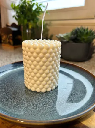 Vela artesanal blanca