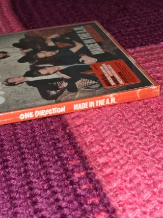MADE IN THE AM ONE DIRECTION EDICION DELUXE